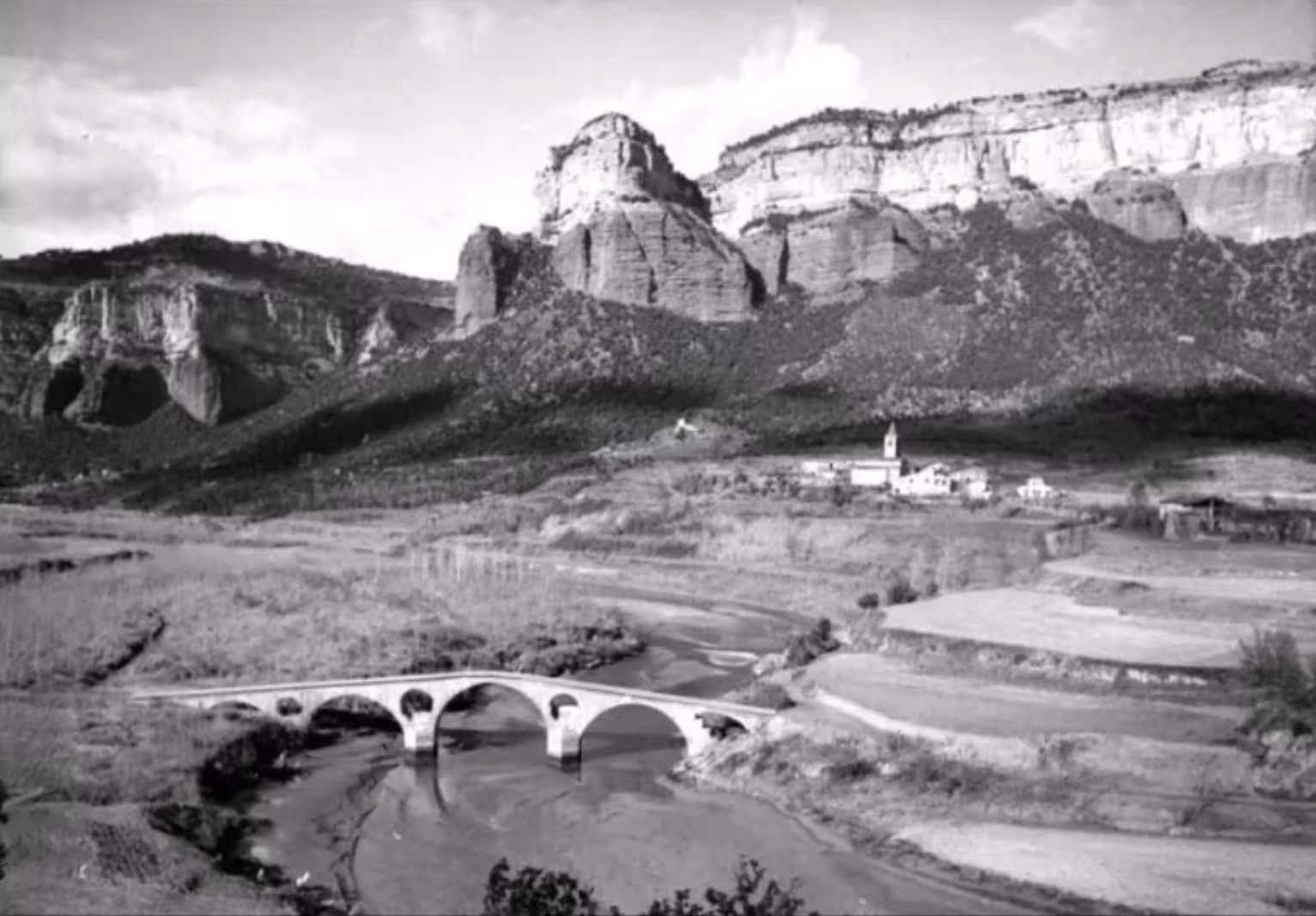 Puente Santo Romano de Sau