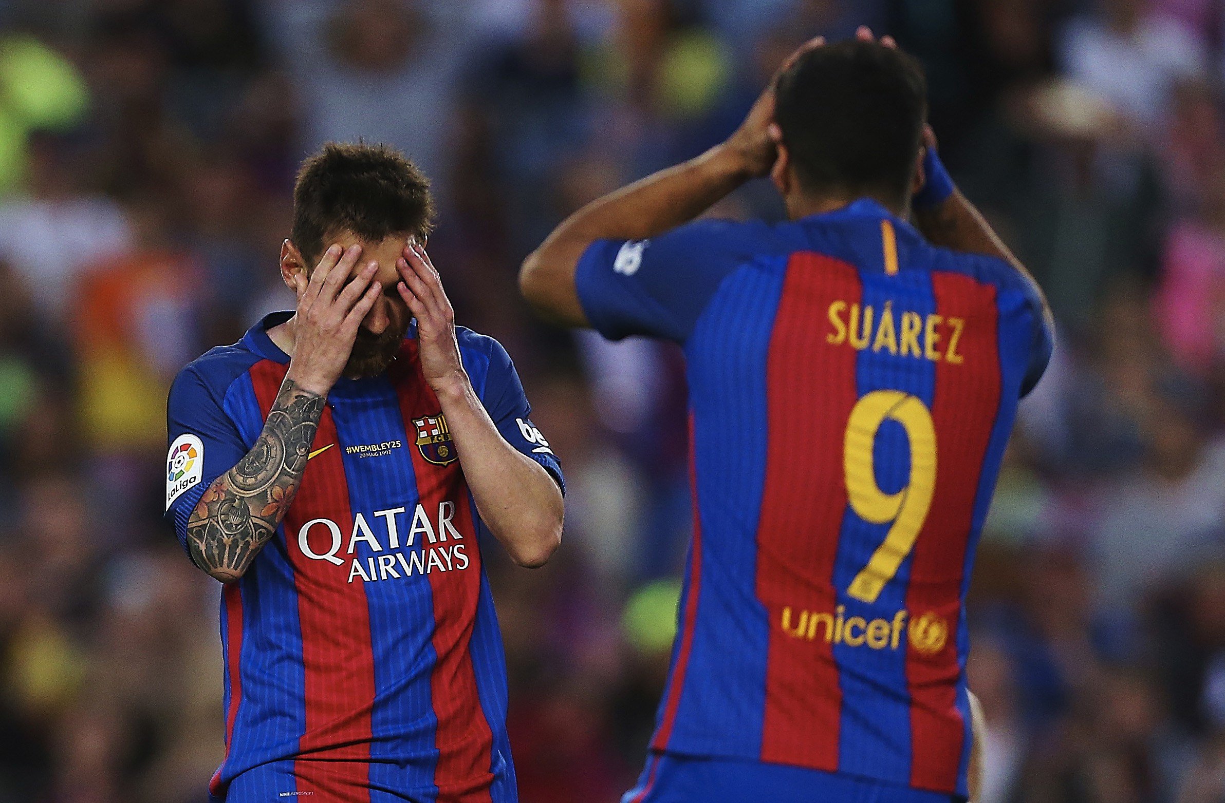 Plataforma per la Llengua demana retransmissions en català del Barça, l'Espanyol i Girona