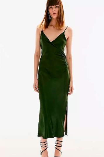 Vestido lencero de Zara