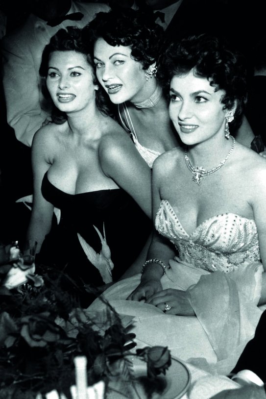 Sophia Loren, Yvonne de Carlo y Gina Lollobrigida