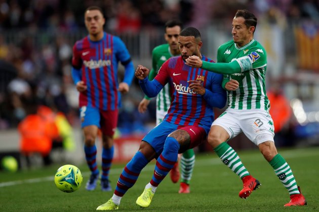 Memphis depay guardat barça betis EFE