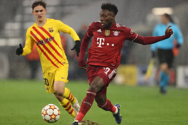 Alphonso Davies gavi bayern bfc barcelona champions @fcbayern