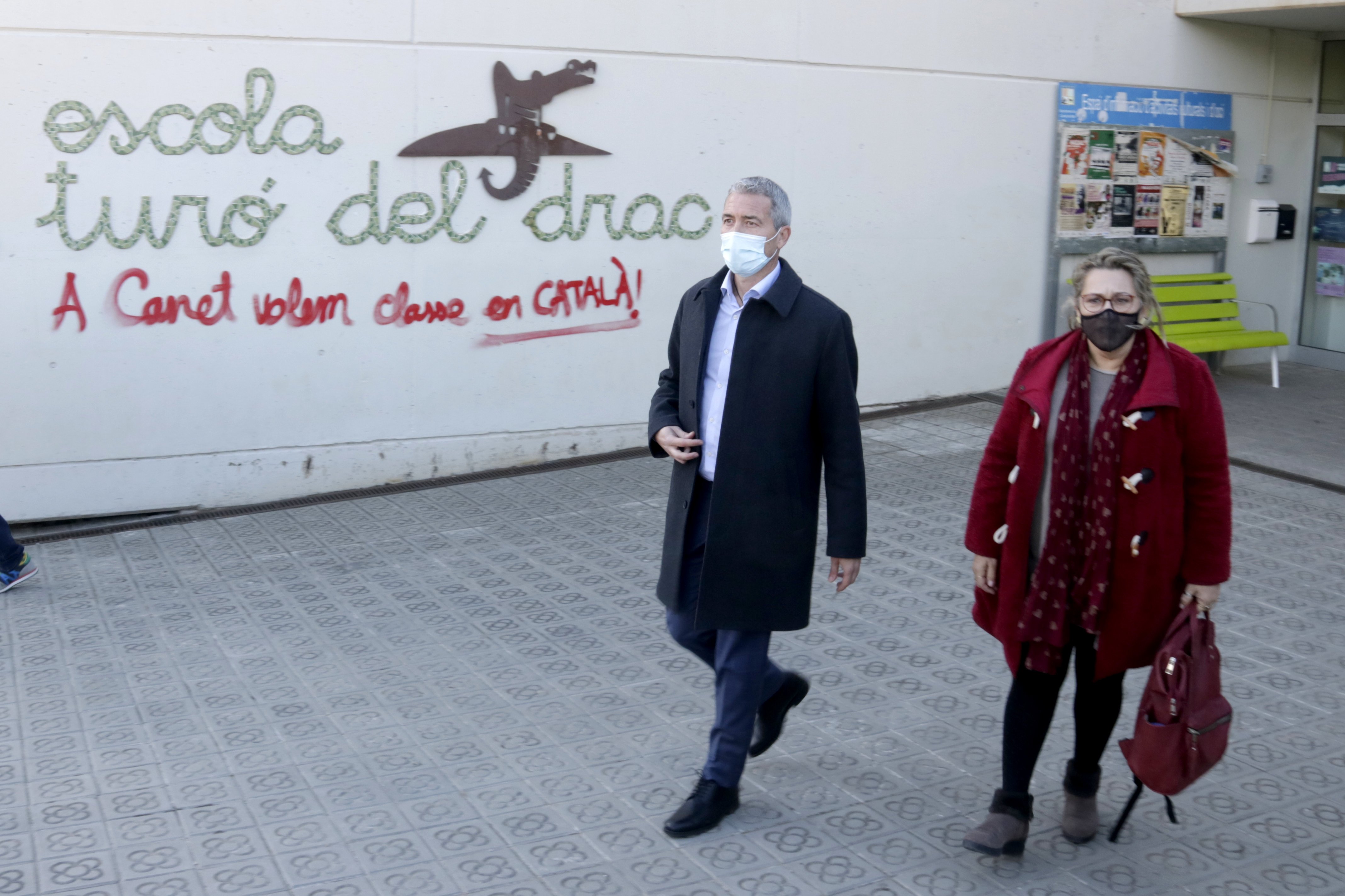 Cambray: "El año que viene, los profesores tendrán que hacer una formación sobre el catalán"