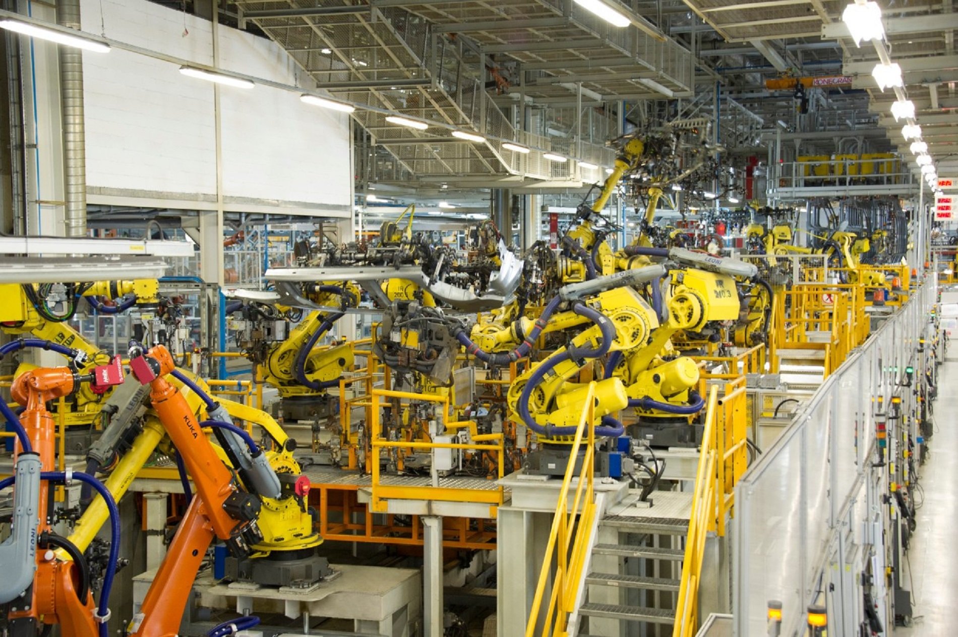 Seat adelantará el parón de producción cinco días por falta de chips