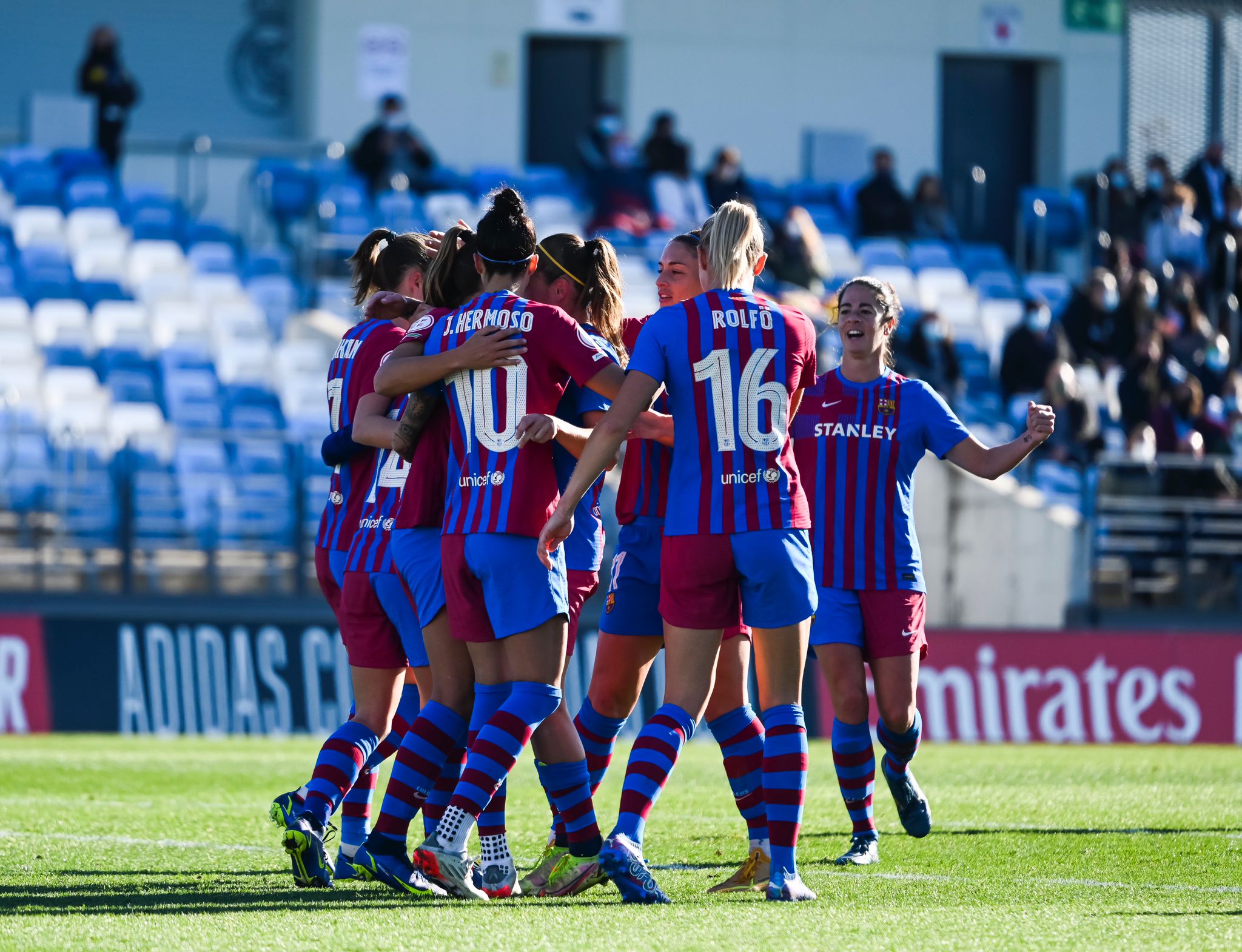 El Barça femení s'emporta el primer Clàssic de la temporada (1-3)