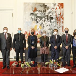 Frente común del Govern y  entidades para revitalizar el catalán en la justicia