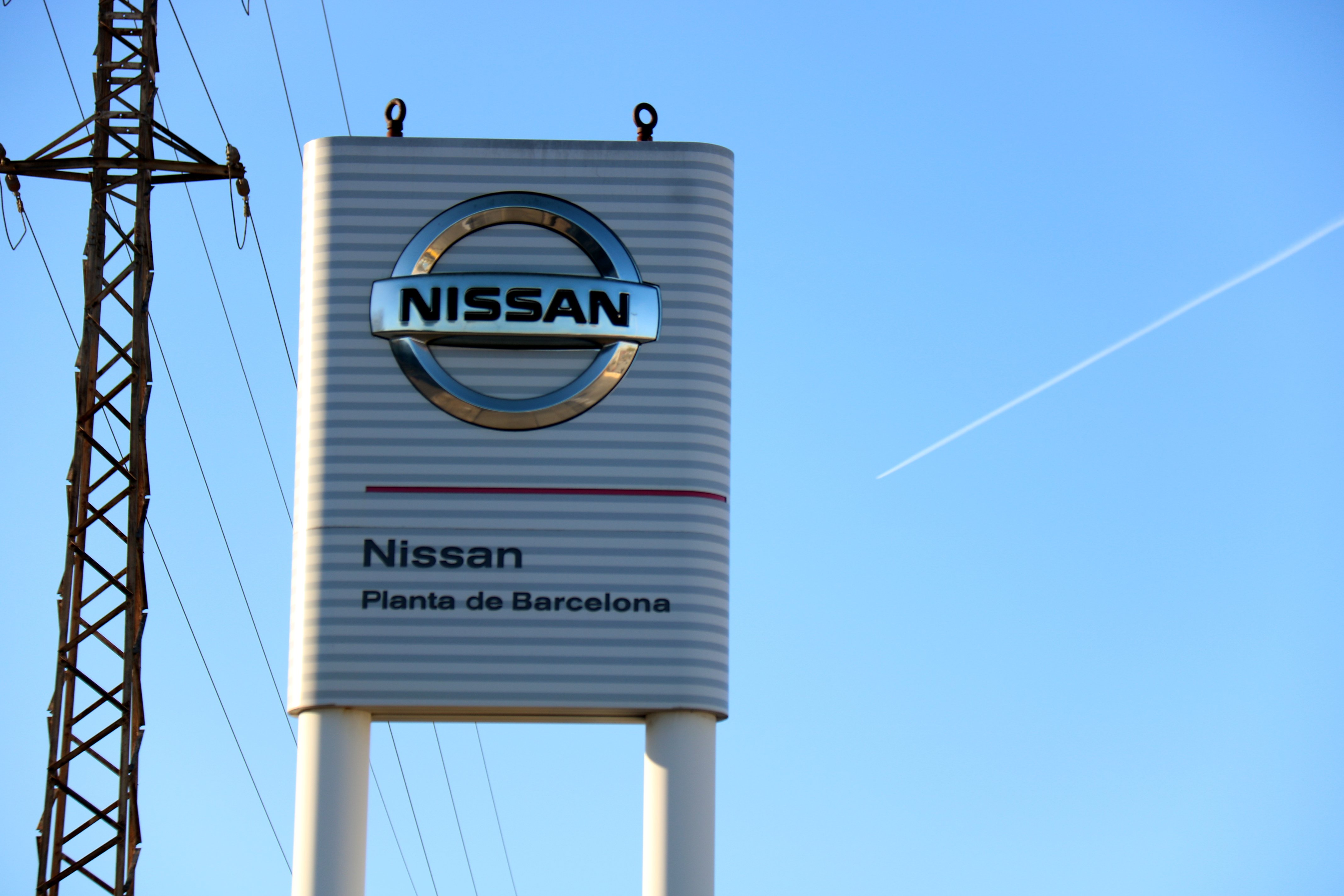 El hub invertirà 800 milions i crearà 4.000 llocs de treball a les plantes de Nissan