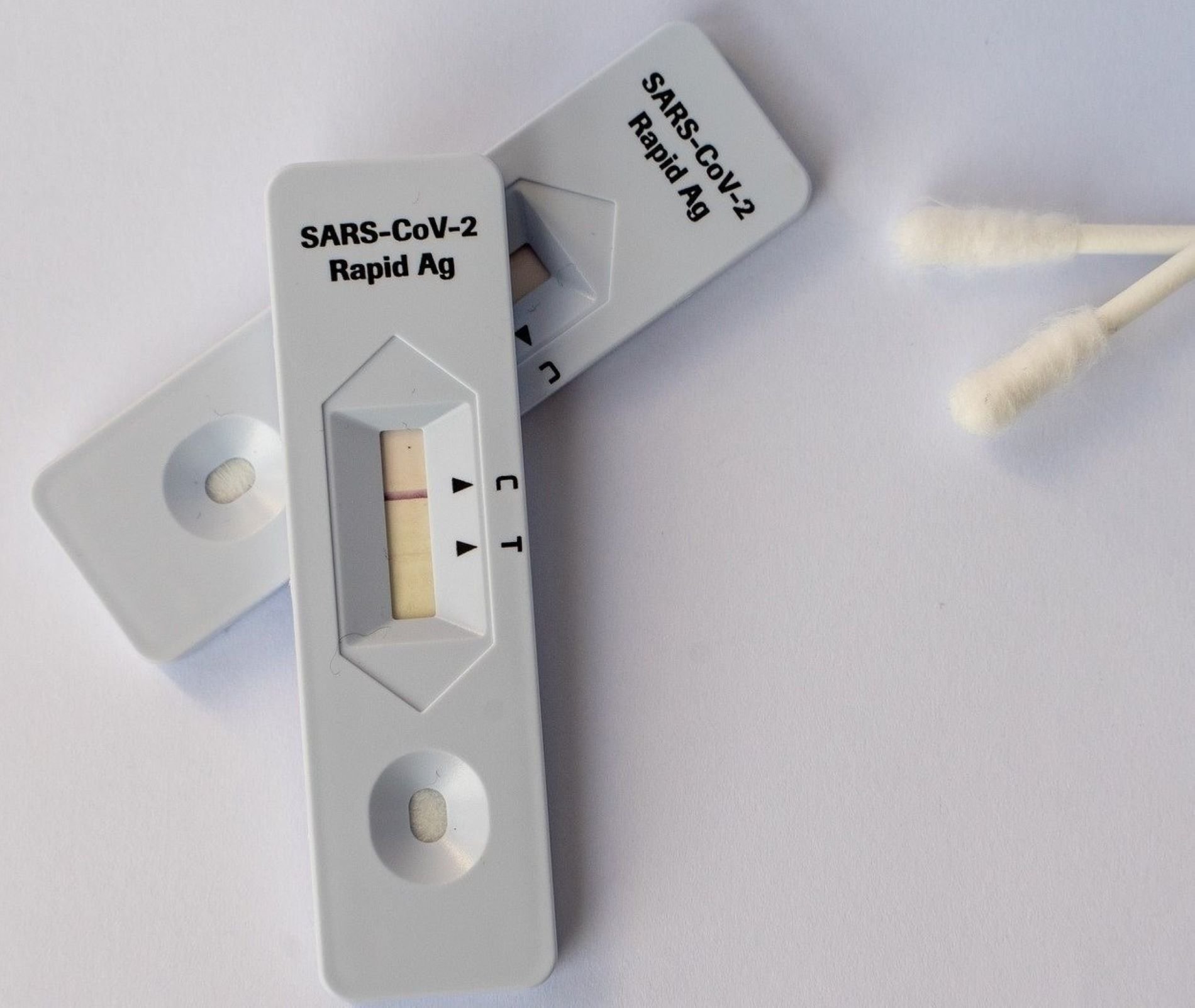 La venta de tests de antígenos se multiplicó por 7 por el puente de la Purísima