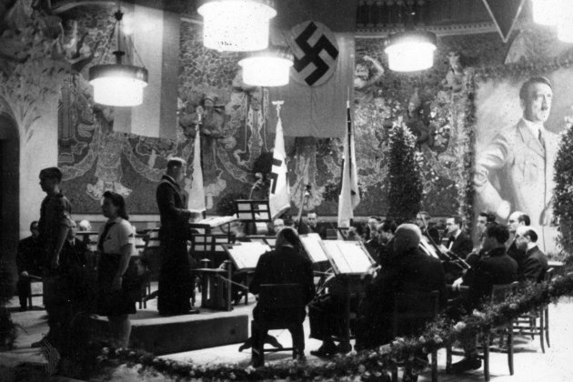 palacio música hitler ANC Solidaridad Nacional La Prensa)