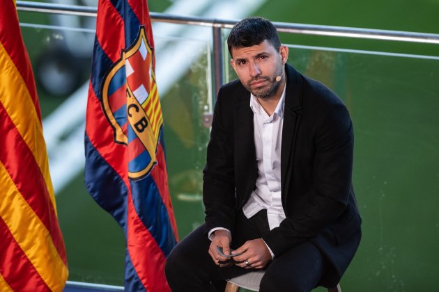 kun aguero retirada futbol barça camp nou plorant (2) europa press