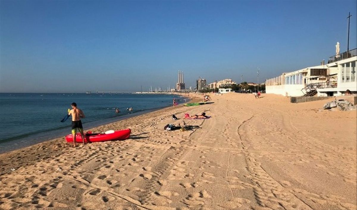 En Badalona estos hoteles al lado de la playa son una excelente alternativa