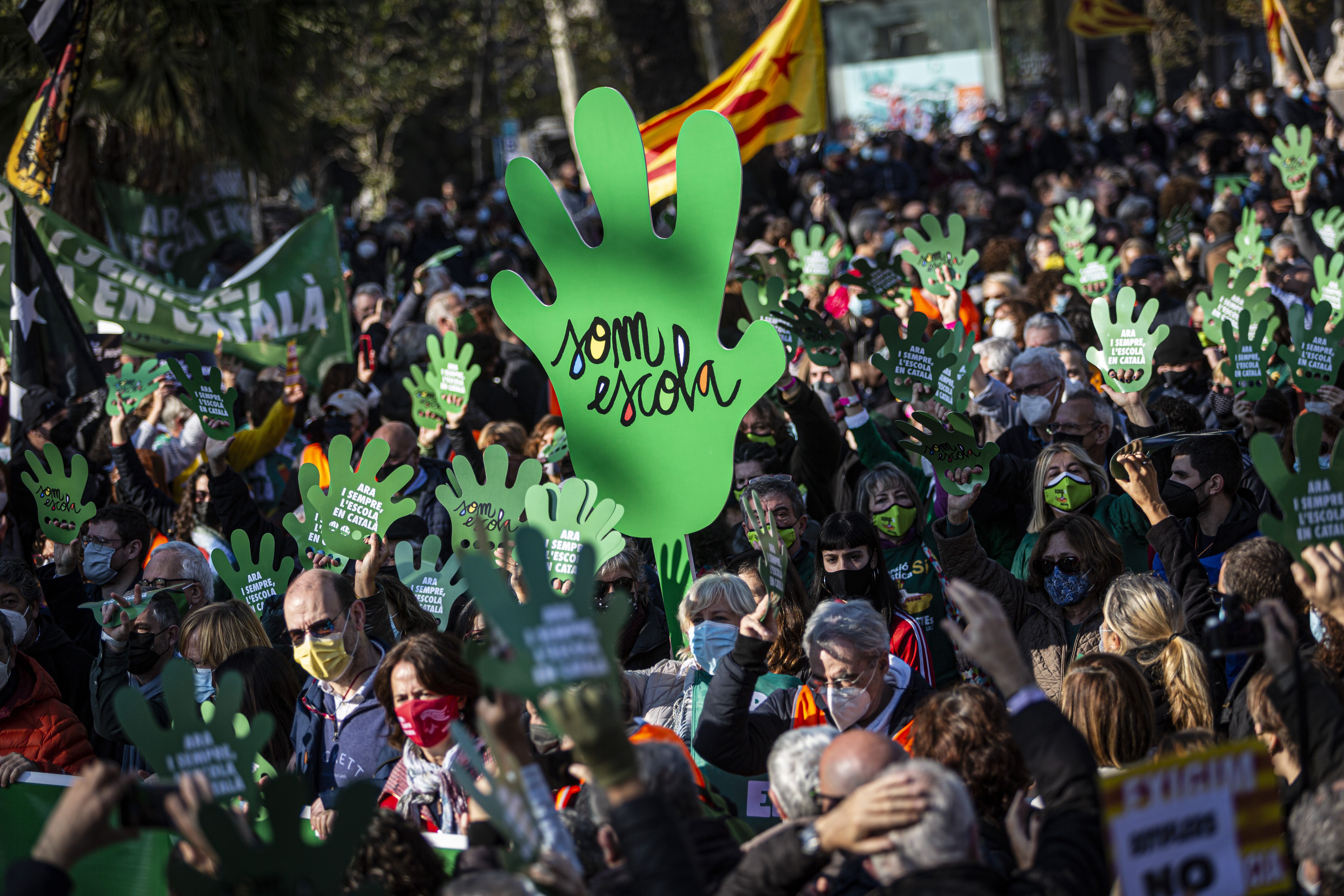 Somescola exigeix al Govern i Parlament un diàleg honest en l'acord pel català