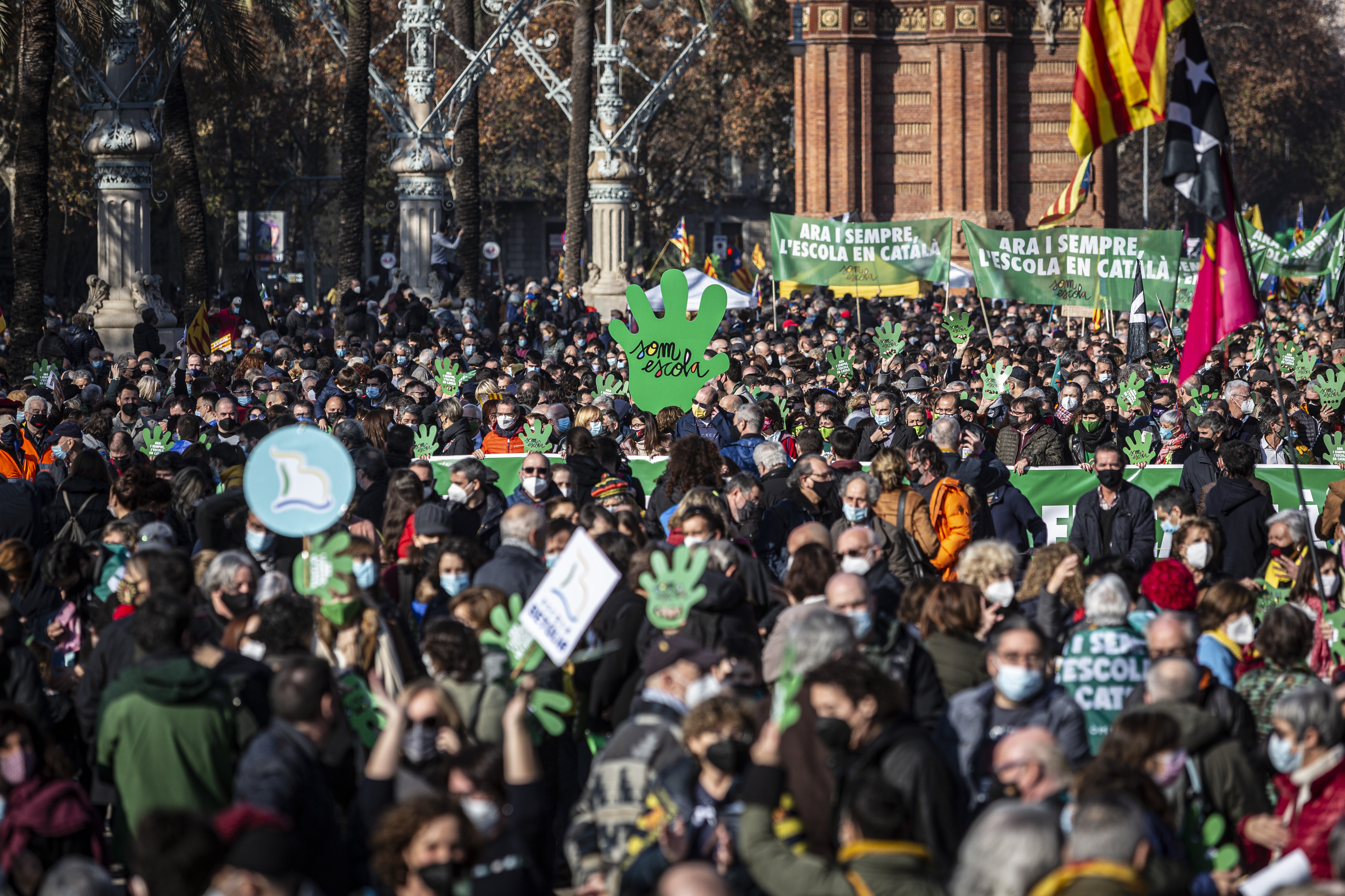 El Govern, sobre el 25% de castellà: “Assumim tota la responsabilitat política i jurídica”