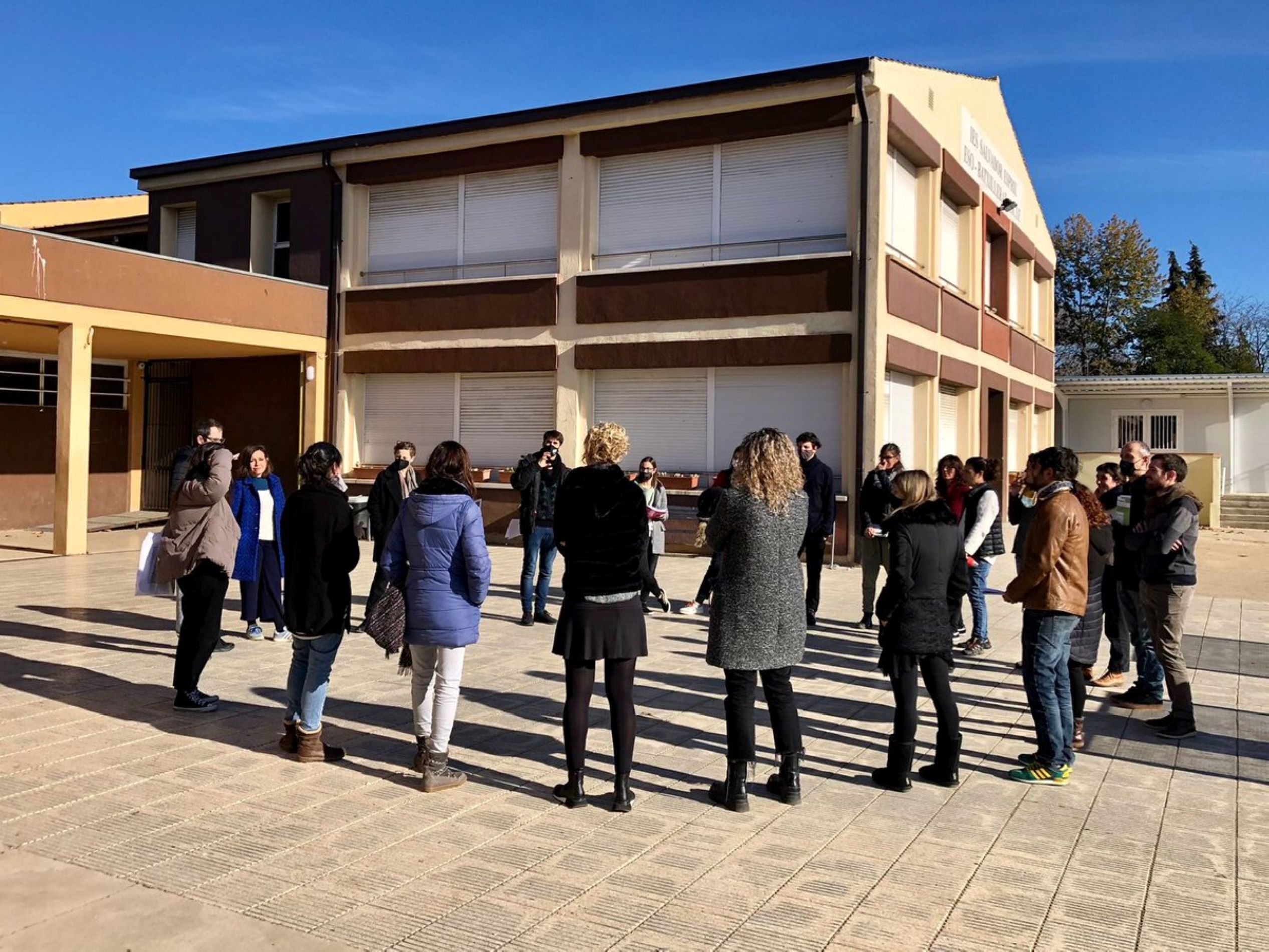 Un institut es planta davant del Suprem: no variarà el seu projecte de català