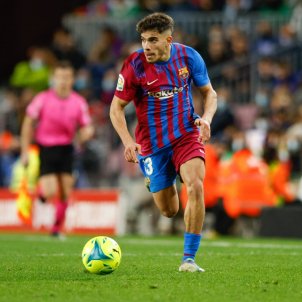 Abde renueva con el Barça hasta el 2026 pero se marcha cedido al Osasuna por una temporada
