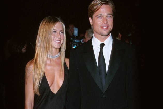 brad pitt a la festa de jennifer aniston destacada