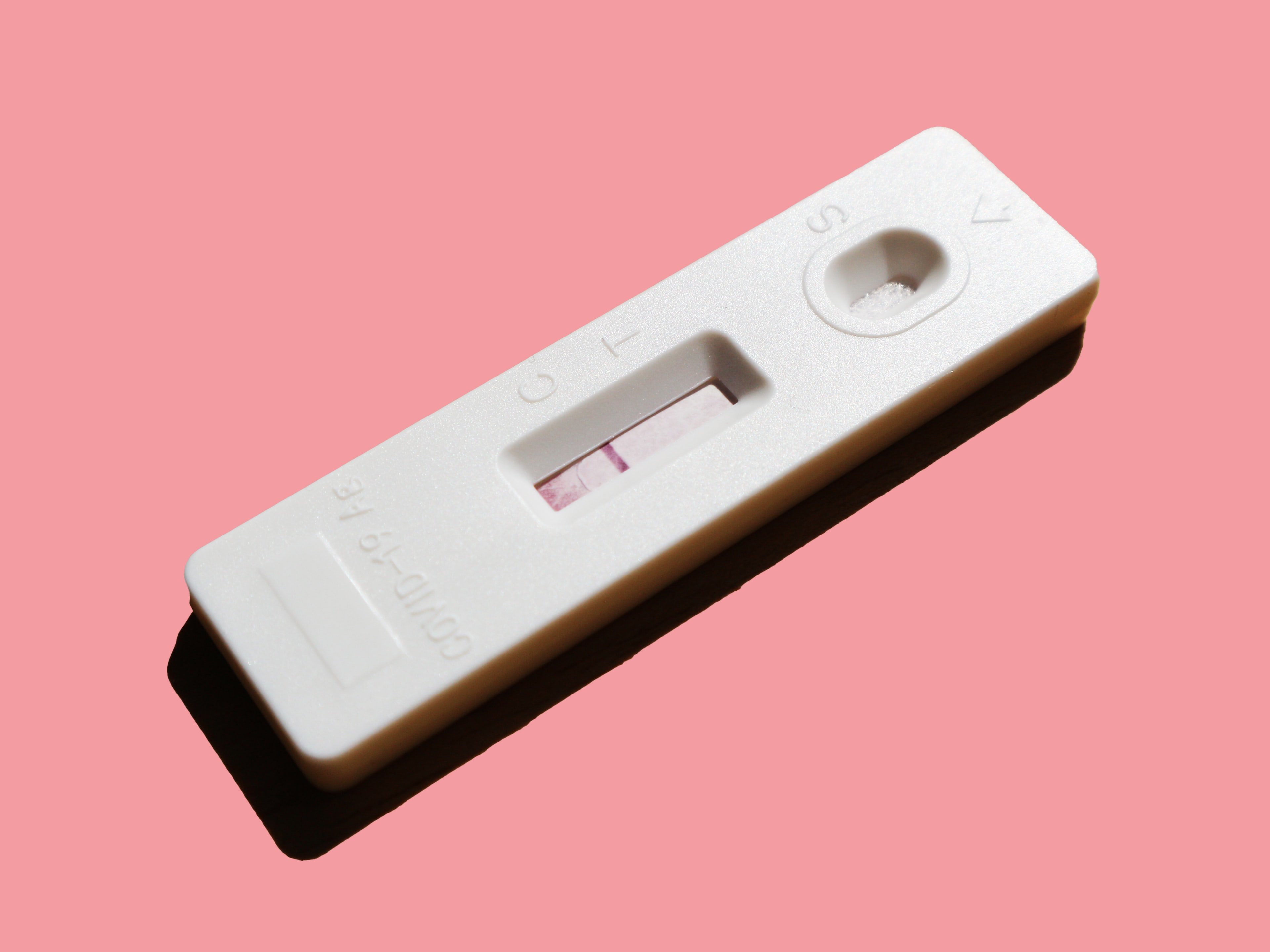 Tests de detección de la covid: antígenos versus PCR