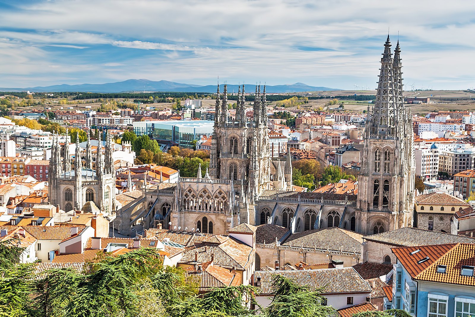 Burgos: ahora más cerca con casi un 50% el alojamientos en el centro de la ciudad