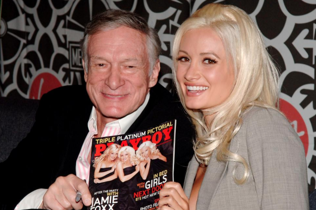 Holly Madison y Hugh Hefner/ Agencia