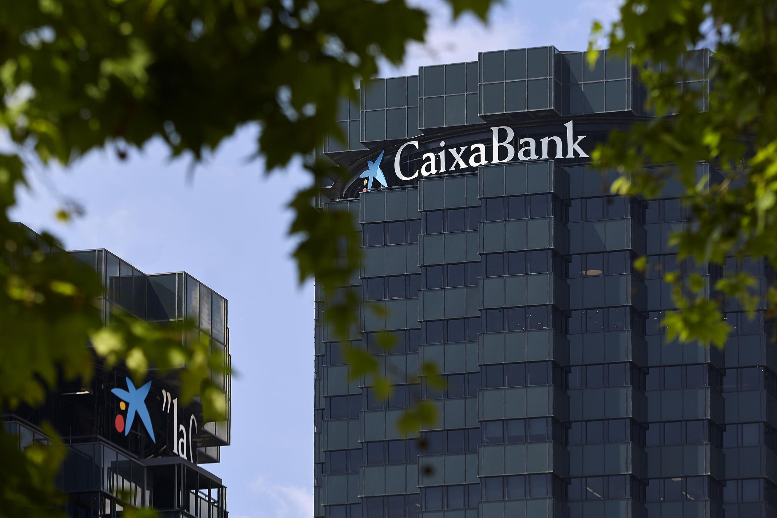 CaixaBank tanca 2021 amb un benefici de 5.226 milions després d'incorporar Bankia