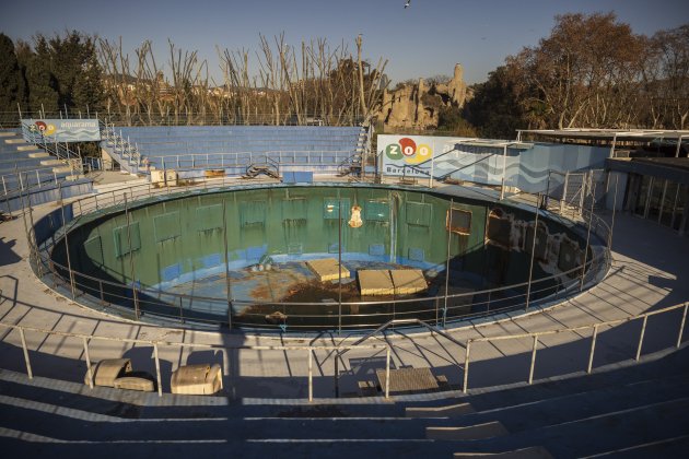 Aquarama abandonado Zoo Barcelona Delfines - Sergi Alcàzar Aquarama abandonado Zoo Barcelona Delfines - Sergi Alcàzar