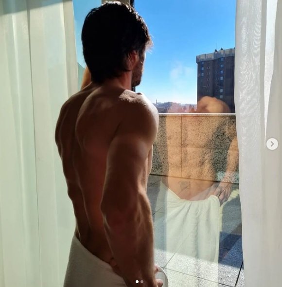 canales rivera sin camiseta