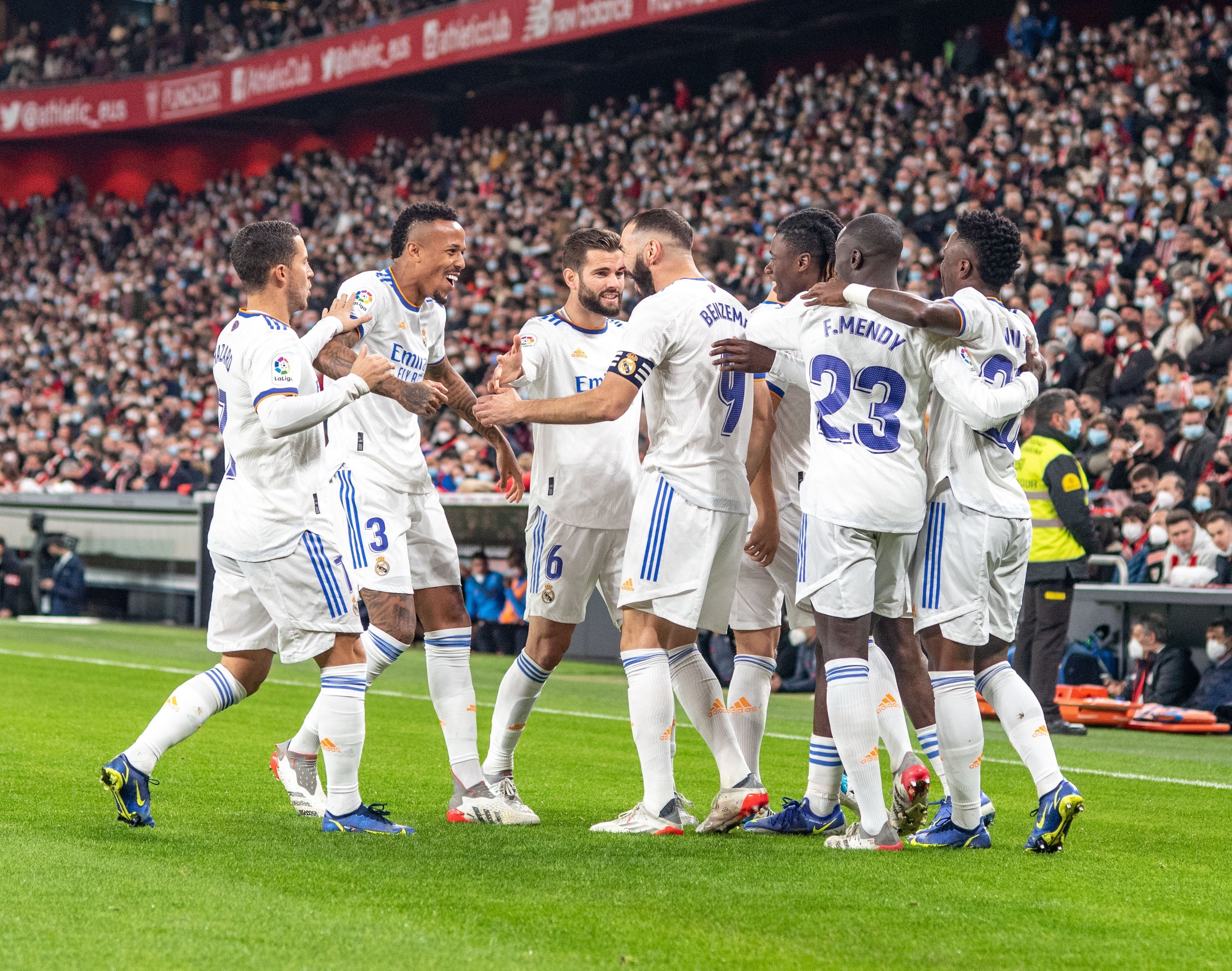 Un doblet fugaç de Benzema serveix al Reial Madrid per vèncer l'Athletic (1-2)