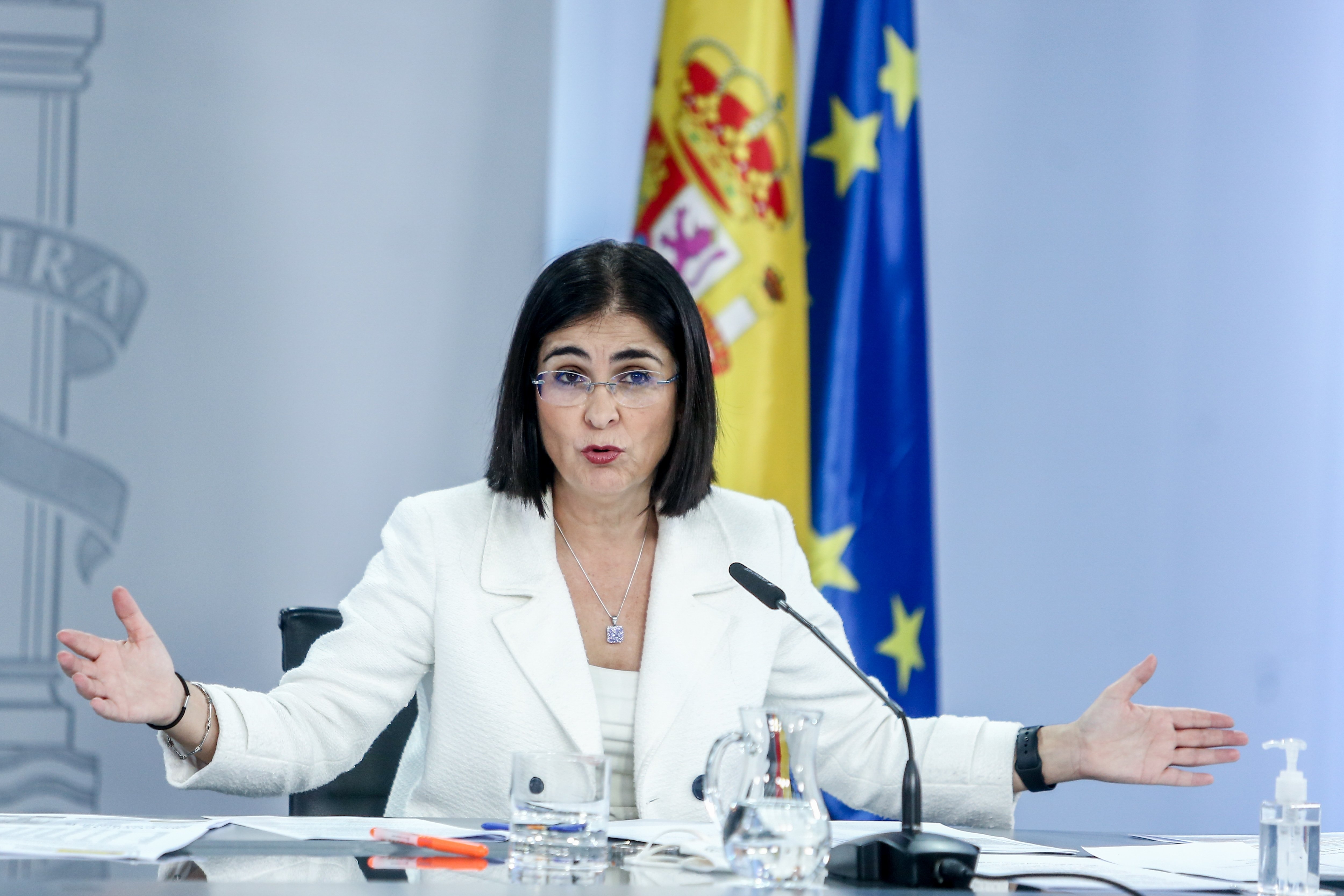 El corresponsal de 'Le Figaro' posa en ridícul la ministra de Sanitat espanyola