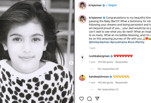 Kris Jenner felicitant la seva filla