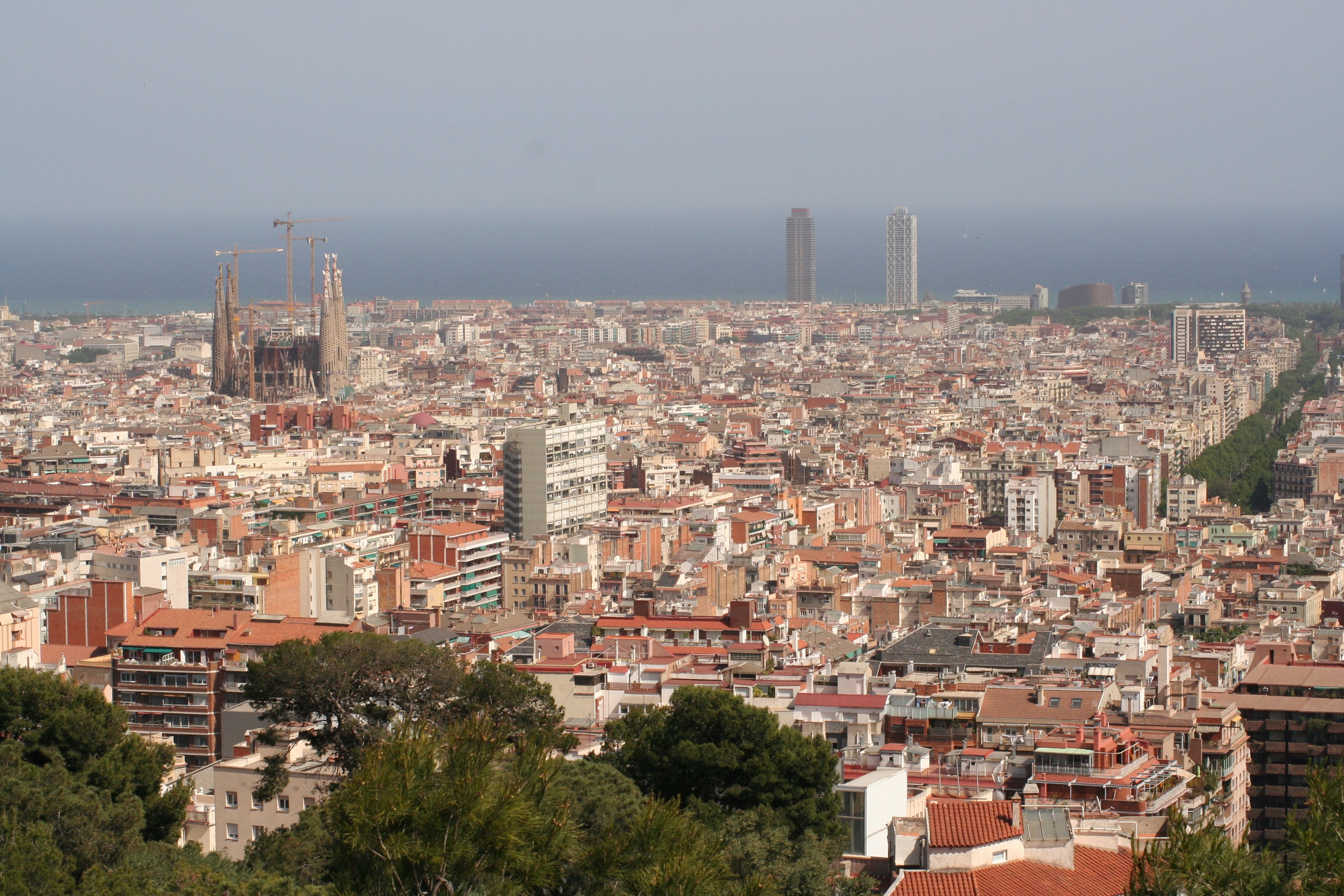 Barcelona y Terrassa preparan un incremento del catastro para 2018