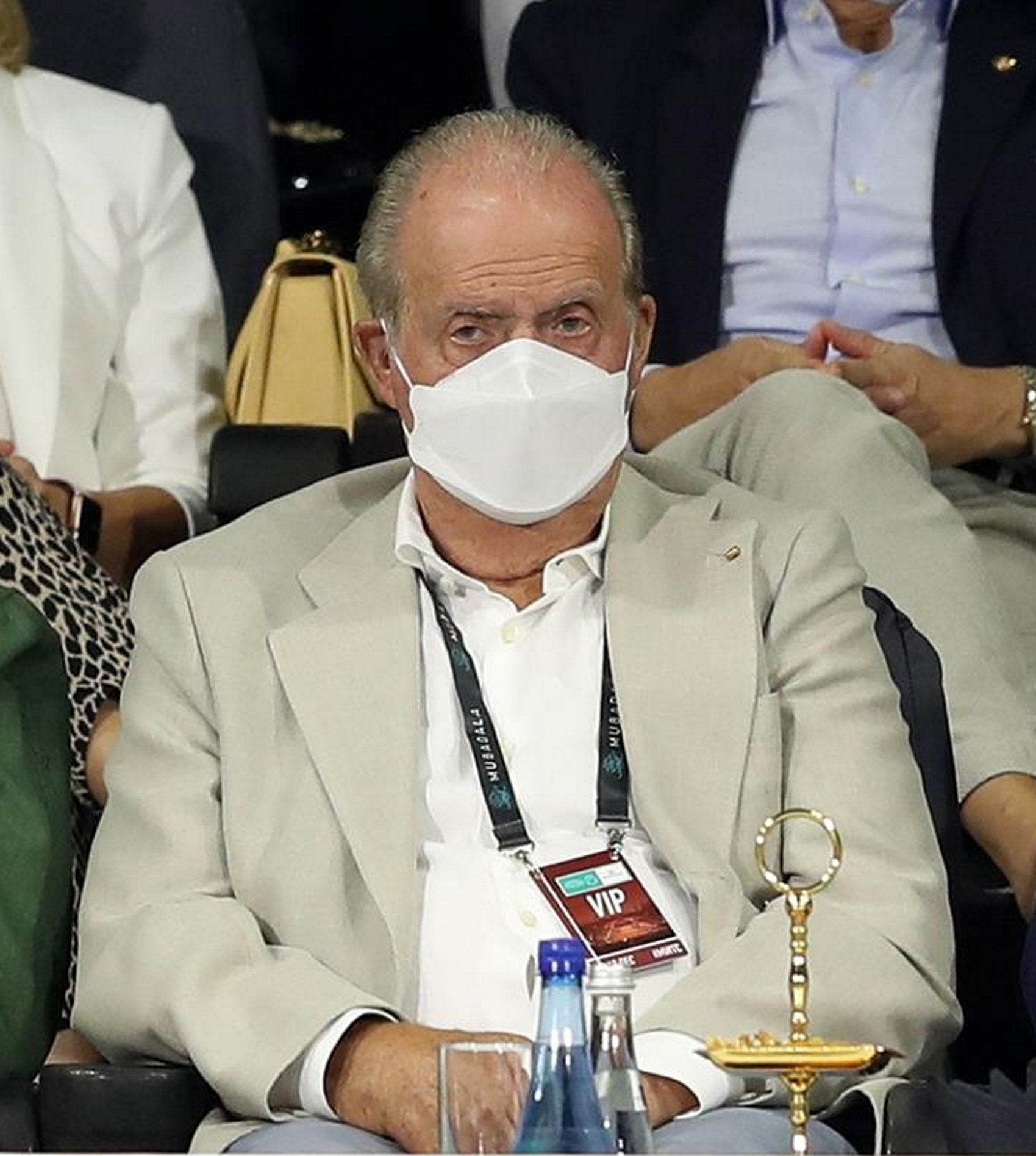 Juan Carlos I is to remain living in Abu Dhabi but will visit Spain "frequently"