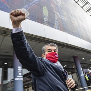 Laporta despues de votar elecciones Barça Camp Nou - Sergi Alcàzar