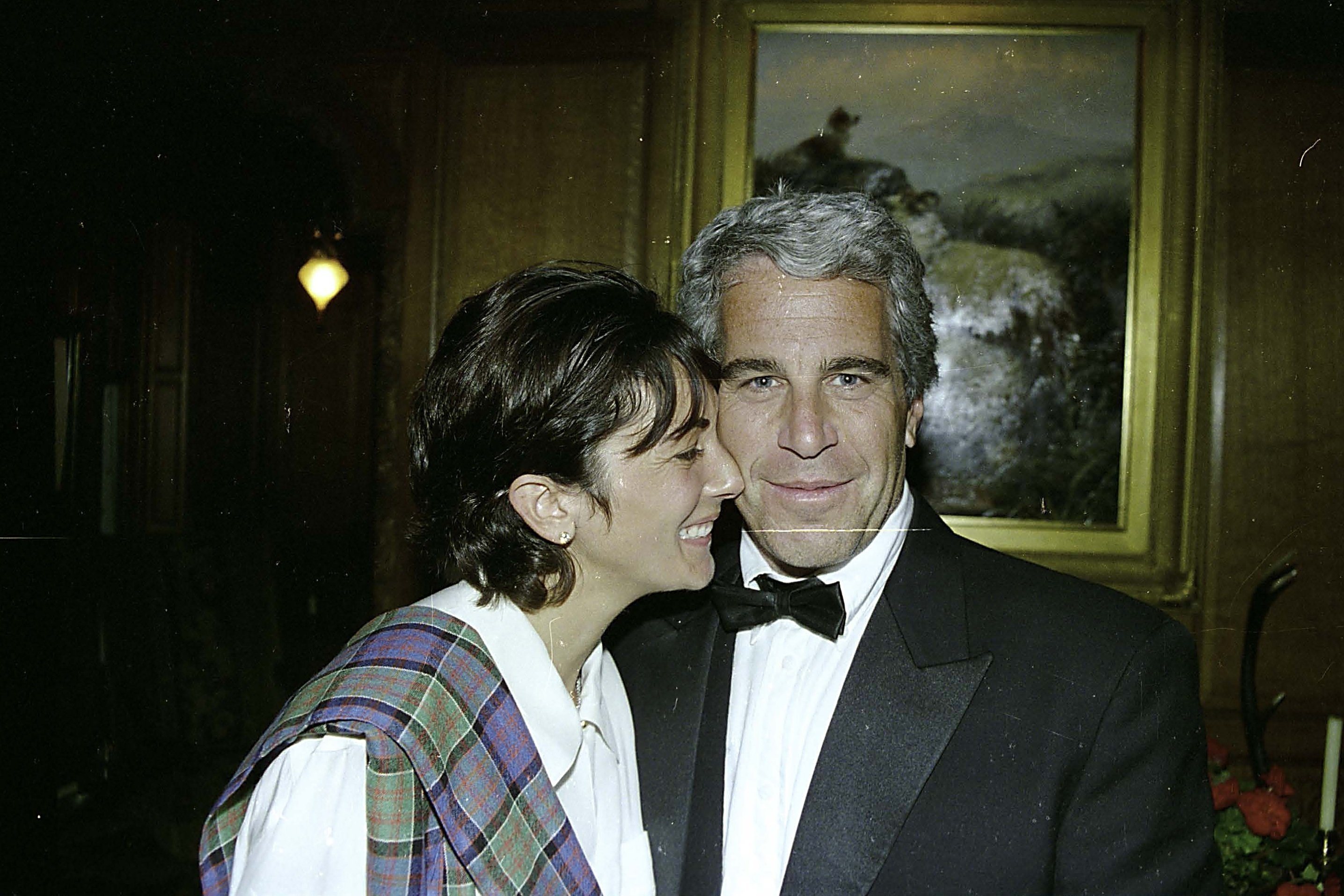 Ghislaine Maxwell, declarada culpable de tràfic sexual de menors pel cas Epstein