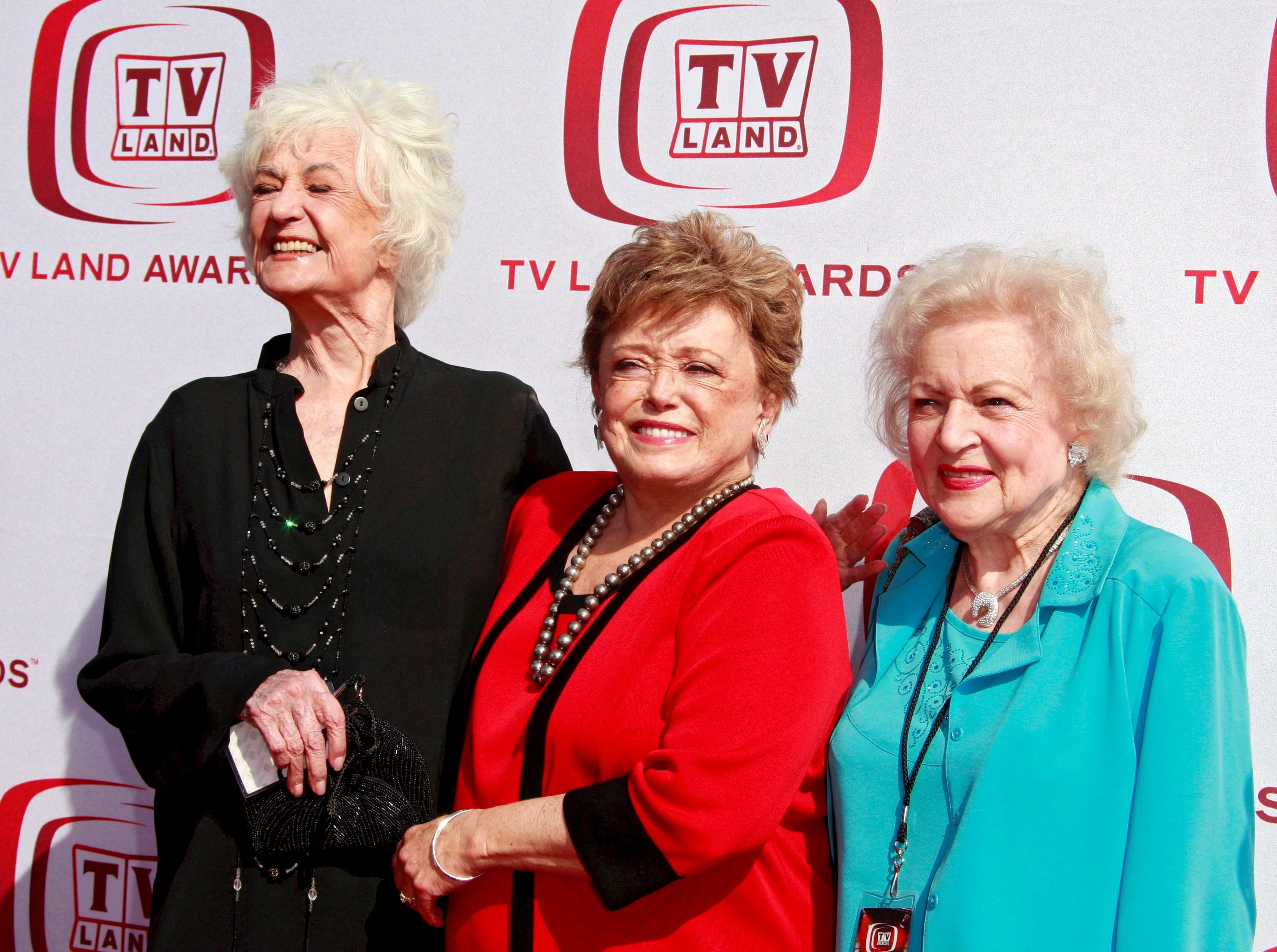 Betty White y compañeras Las Chicas de oro Efe