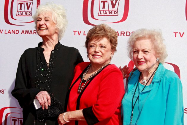 Betty White y compañeras Las Chicas de oro Efe