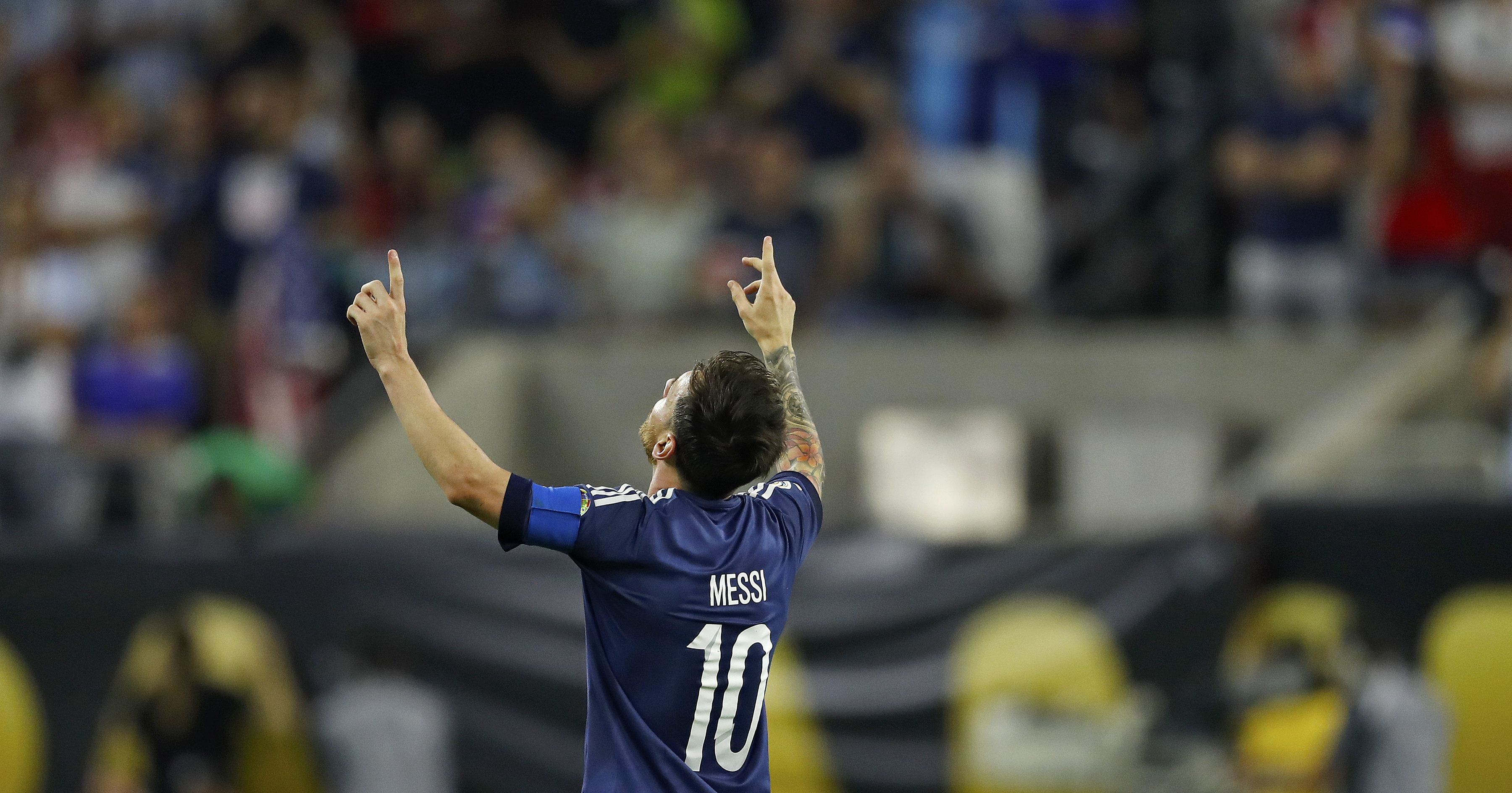 Messi lleva a Argentina a la Final (0-4)