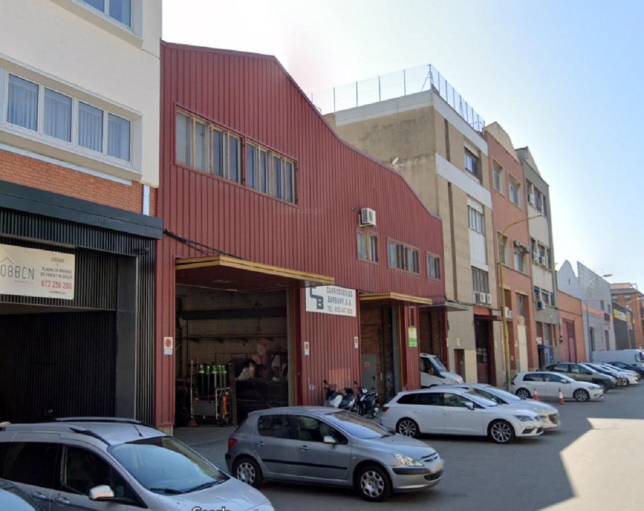 El Ayuntamiento de Barcelona compra dos naves industriales en el Bon Pastor