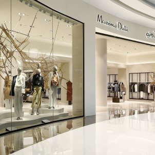 Aquests són els texans tendència, i rebaixats en Massimo Dutti, que Chiara Ferragni ja té al seu armari