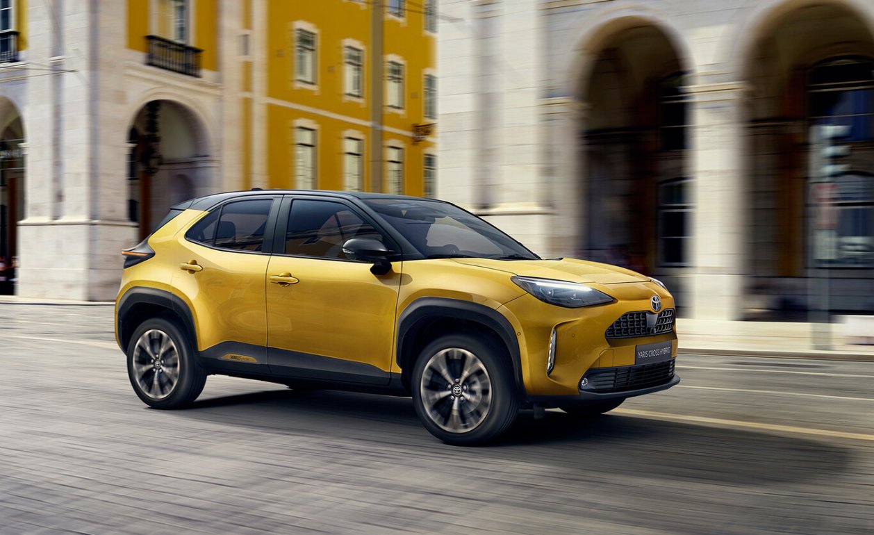 Entramos al catálogo de Toyota para ver el Yaris Cross y encontramos una alternativa igual de buena