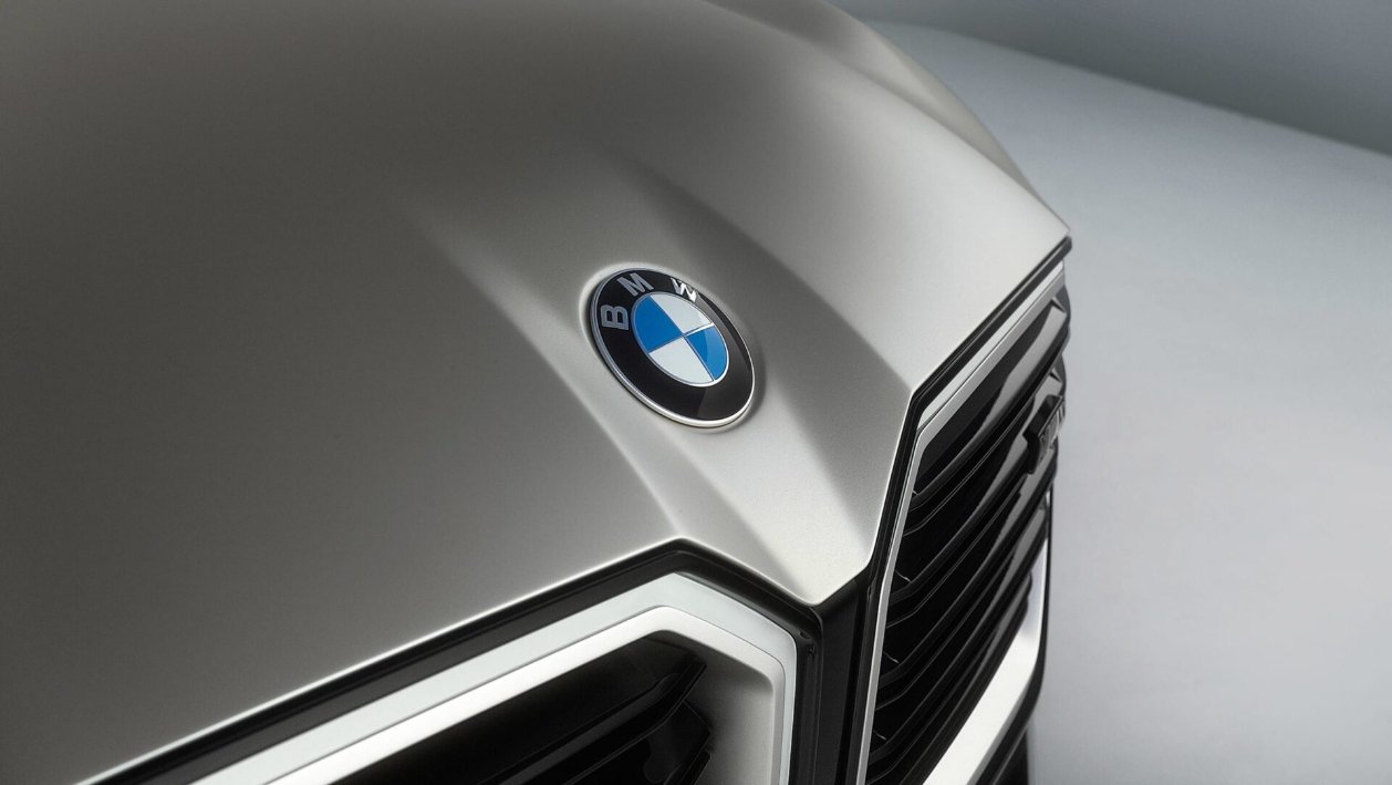 El nou interior de BMW és el més semblant a anar al cinema amb una novetat pionera i revolucionària