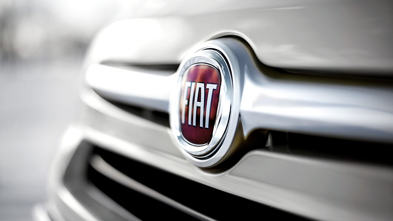 Fiat entra al mercat dels cotxes barats amb un càbrio de 5 places