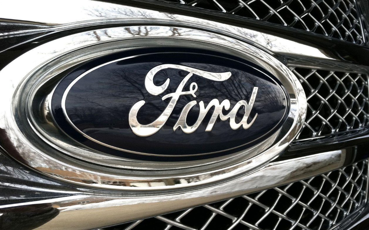 Ford recupera un deportivo de los años 80 y lo convierte en un nuevo SUV