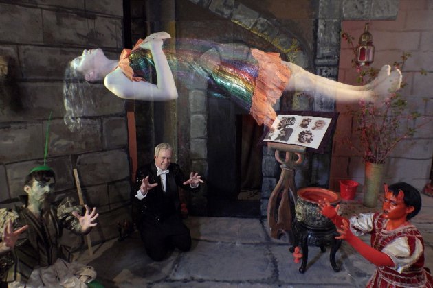 desde hace practicamente una decada la sala 2 de caixaforum barcelona sirve como espacio de exhibicion de la coleccion la c