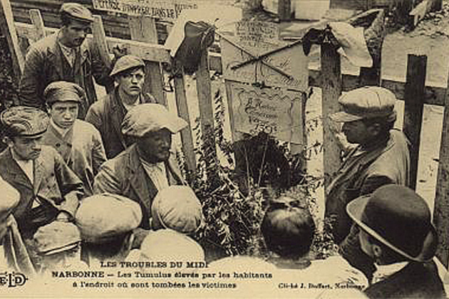 Homenatge a una víctima de la repressió militar contra els vinyaters. Narbona (1907). Font Wikimedia Commons