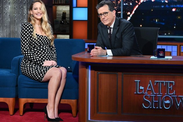 Jennifer Lawrence en el programa de Stephen Colbert