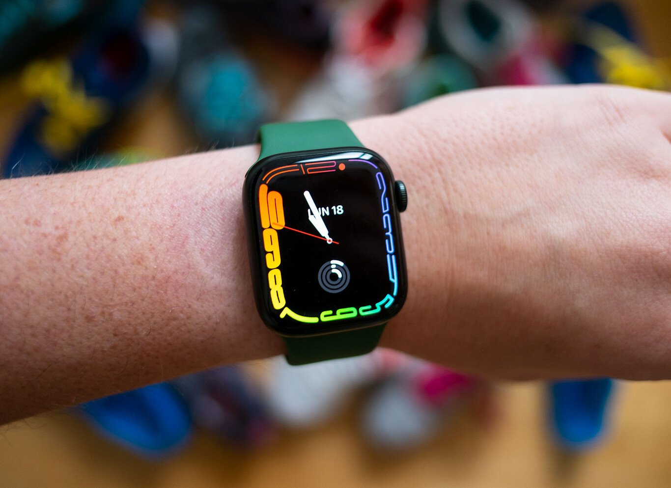 La versión low cost del Apple Watch está a la venta en Decathlon por 39,99 euros