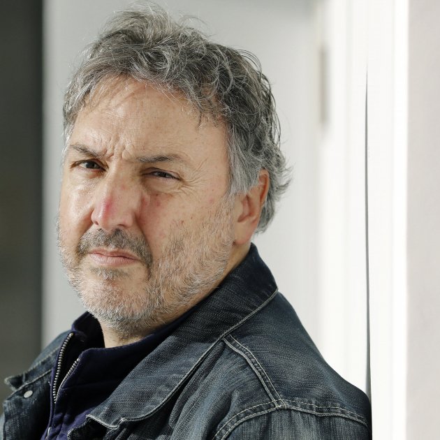 Carlos Zanón: "La literatura és música: t'agrada un autor per com sona"
