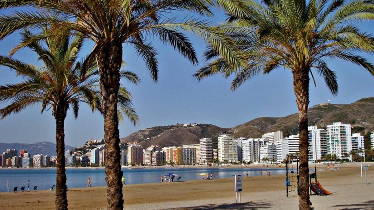 Cullera, un destino a pocos kilómetros de Valencia con hoteles a buen precio