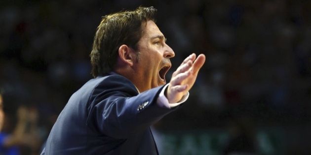 Xavi Pascual banqueta EFE