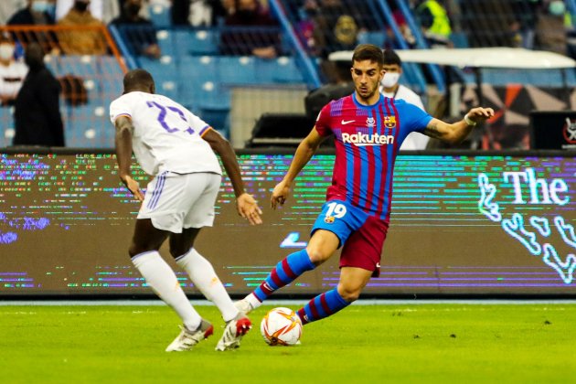 ferran torres ferland mendy real madrid fc barcelona supercopa fcb